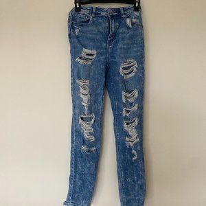 American Eagle Stretchy Mom Jeans